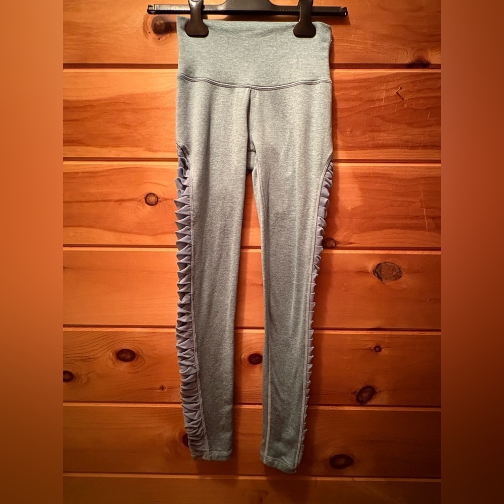 Aerie Chill Play Move High Waist Legging S Pleated Sheer Vertical Side Tab